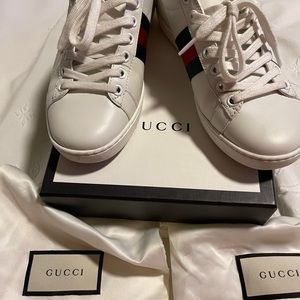 Gucci sneaker authentic